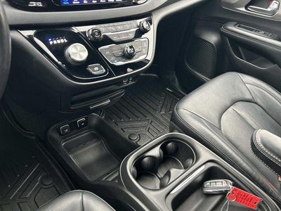 2020 Chrysler Pacifica Launch Edition