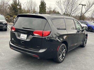 2020 Chrysler Pacifica Launch Edition