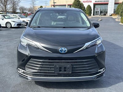 2024 Toyota Sienna XLE 7 Passenger
