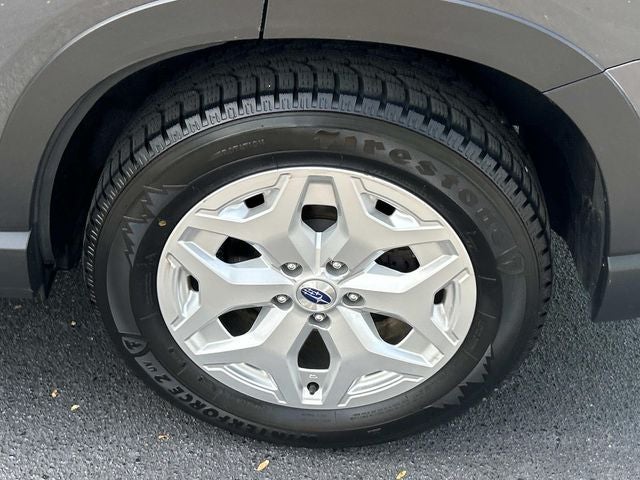2023 Subaru Forester Base