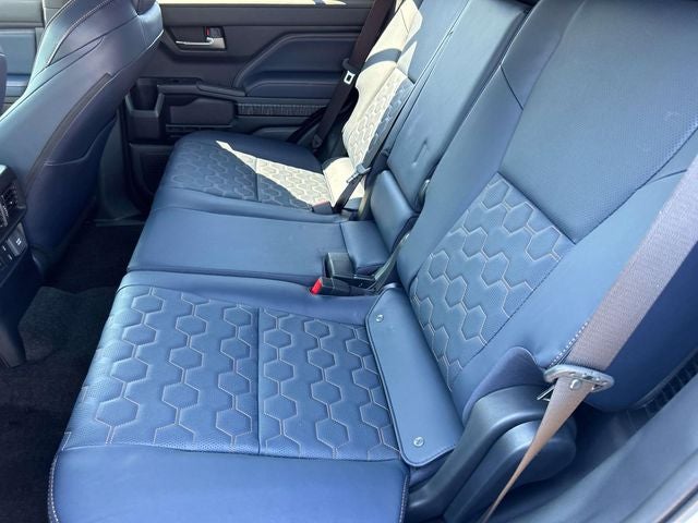 2026 Toyota 4Runner i-FORCE MAX Hybrid Platinum