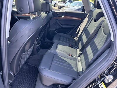 2021 Audi Q5 45 Prestige quattro