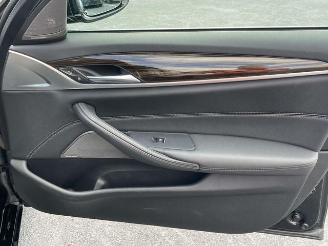 2023 BMW 5 Series 530e iPerformance