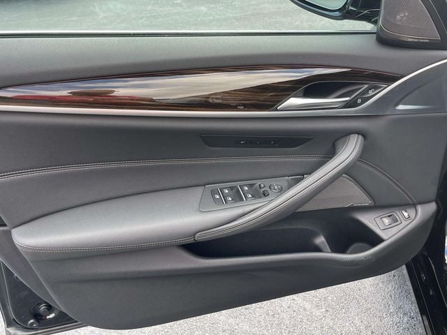 2023 BMW 5 Series 530e iPerformance