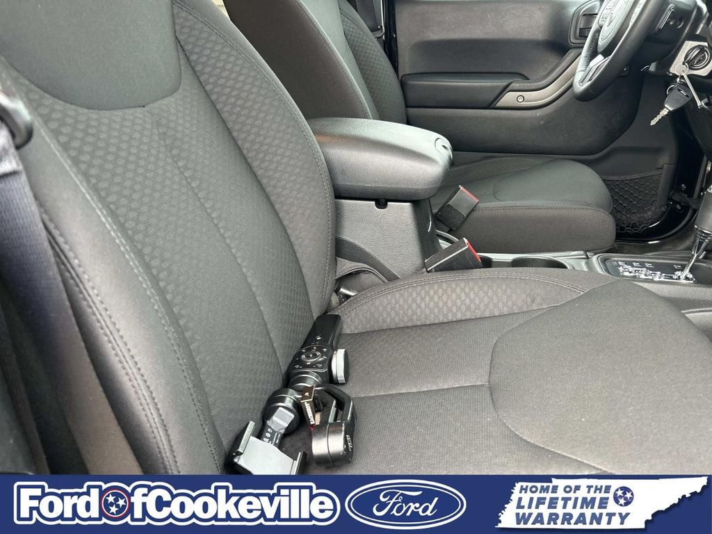 2017 Jeep Wrangler Sport