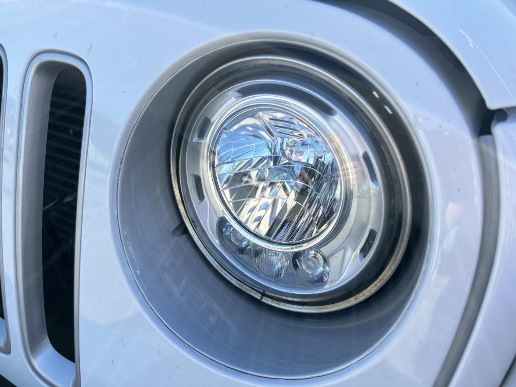 2017 Jeep Wrangler Sahara