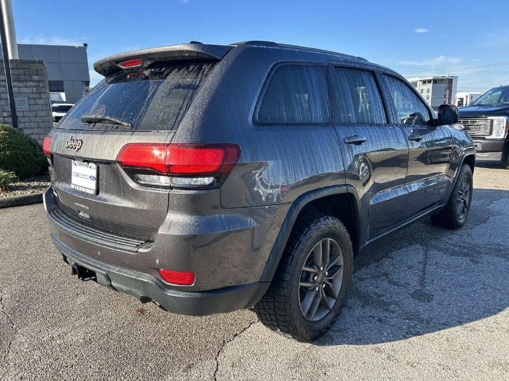 2016 Jeep Grand Cherokee Laredo