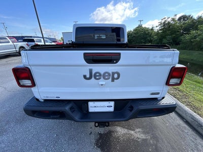 2021 Jeep Gladiator Overland