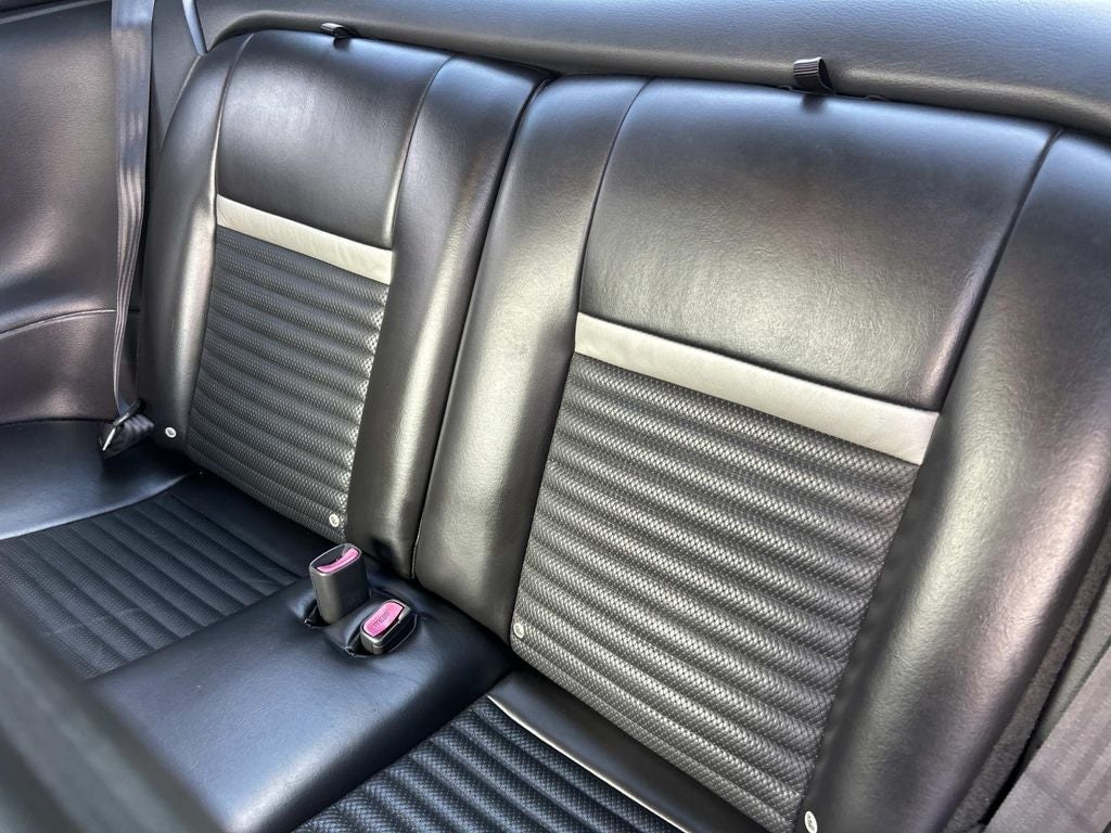 2004 Ford Mustang Mach 1 Premium