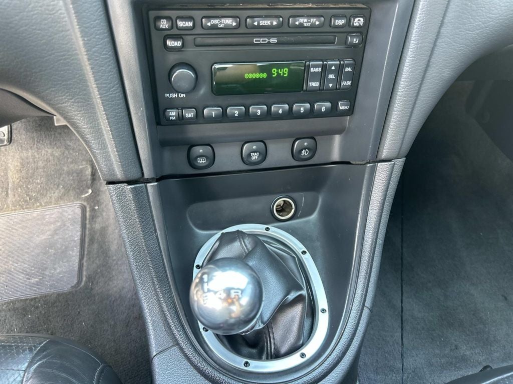 2004 Ford Mustang Mach 1 Premium