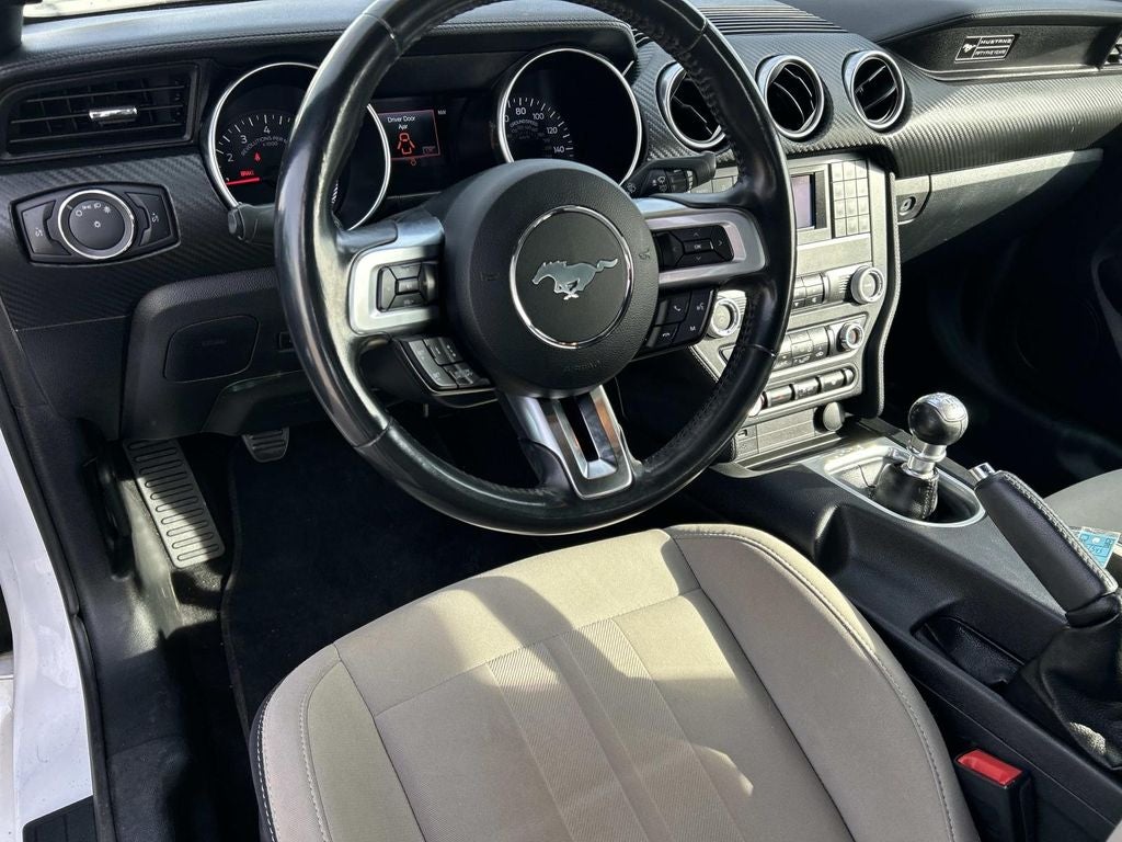 2020 Ford Mustang EcoBoost