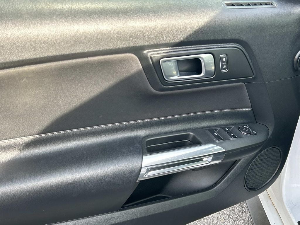 2020 Ford Mustang EcoBoost