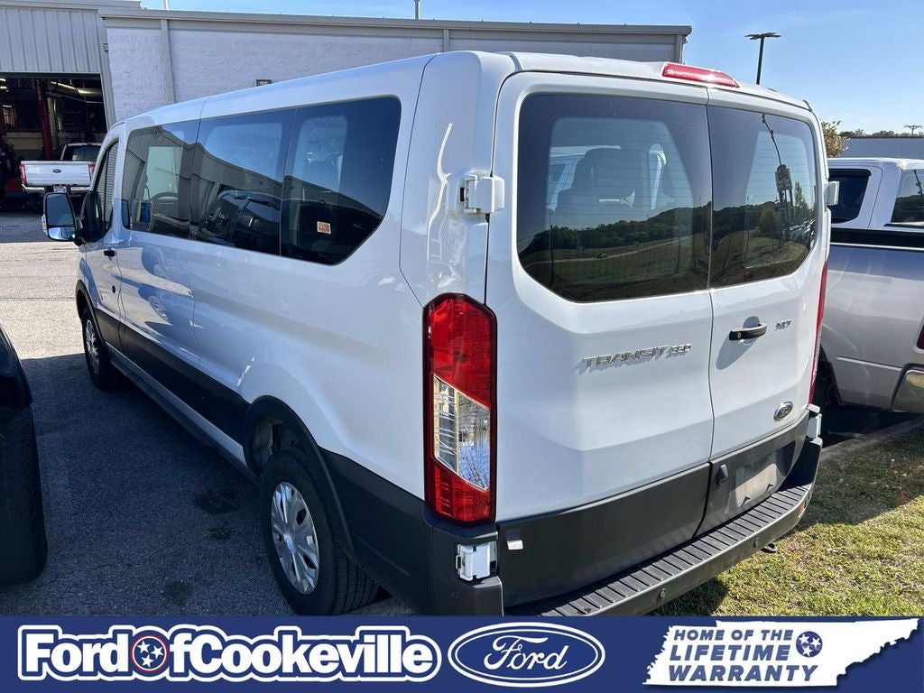 2023 Ford Transit Passenger Wagon XLT
