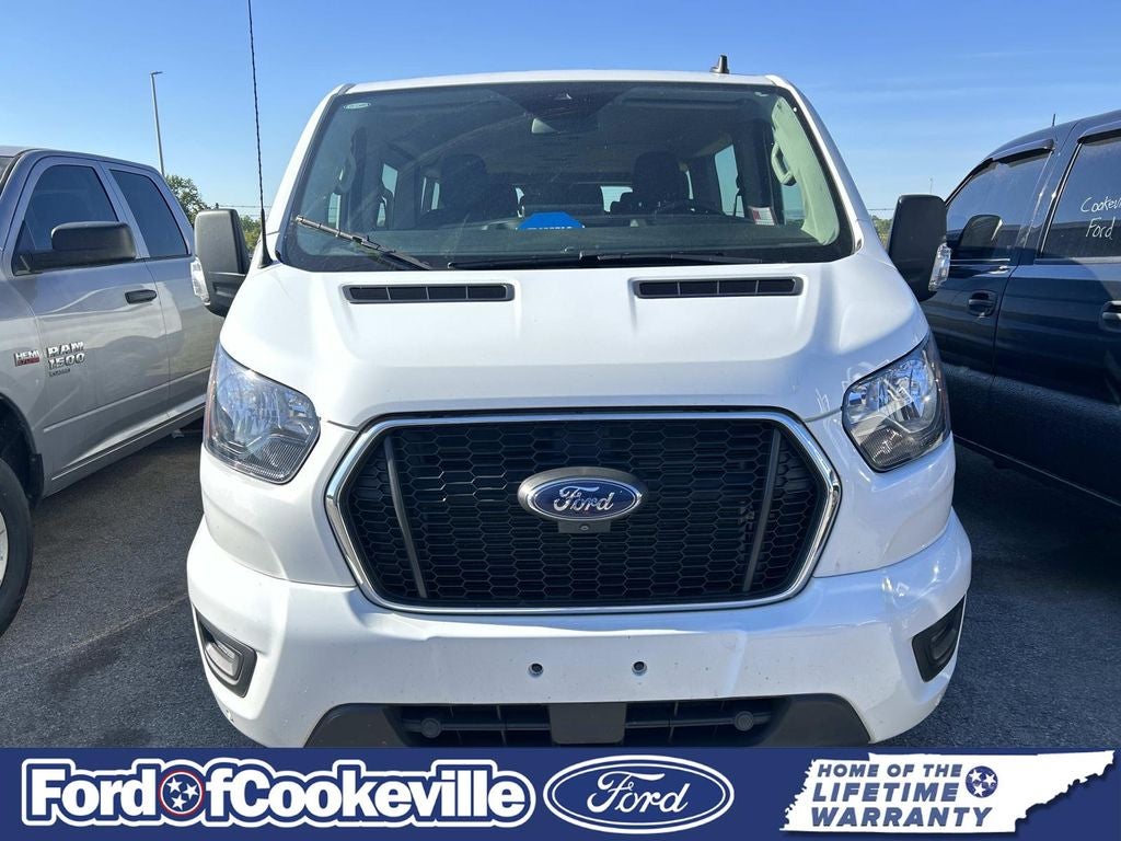 2023 Ford Transit Passenger Wagon XLT