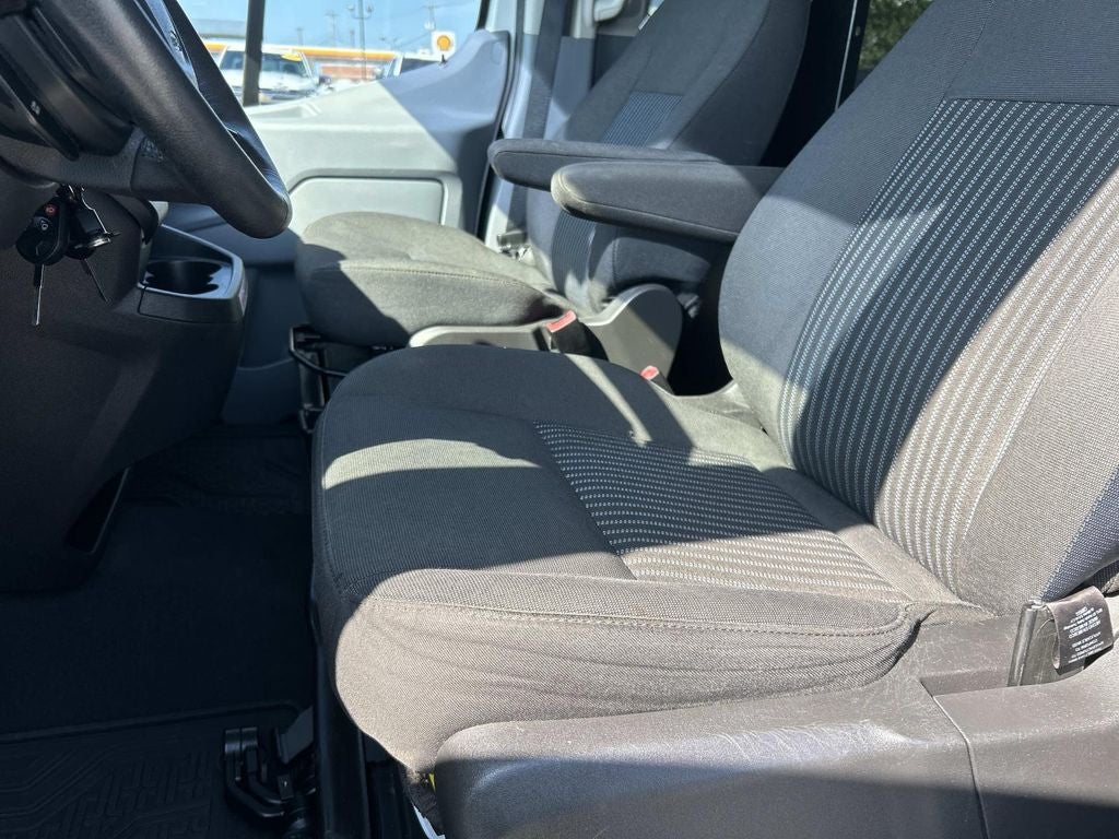 2015 Ford Transit Wagon XLT