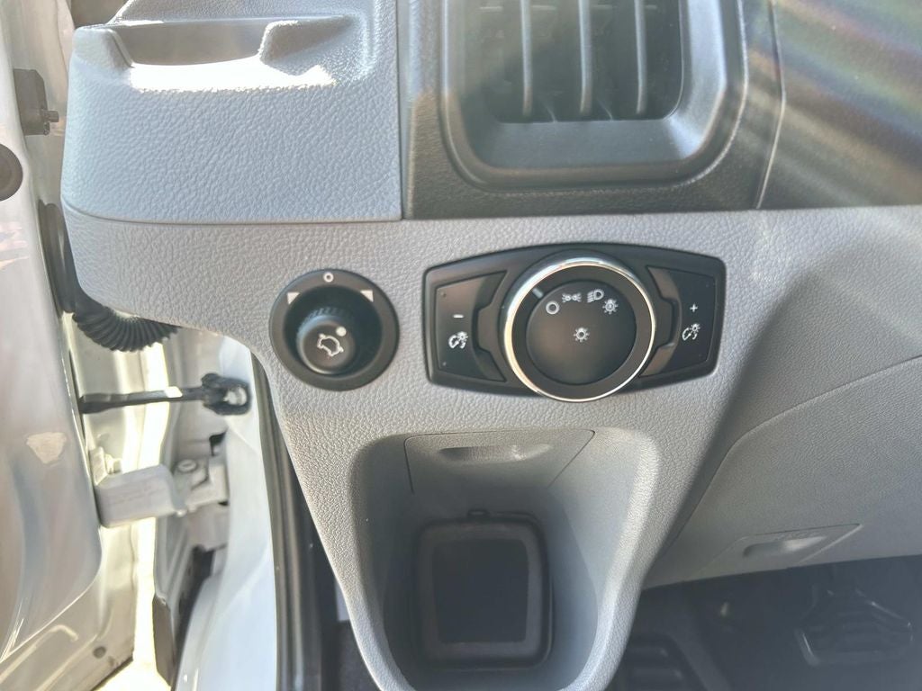 2015 Ford Transit Wagon XLT