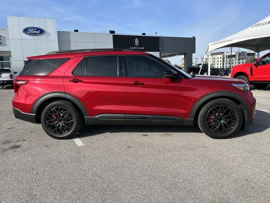 2021 Ford Explorer ST