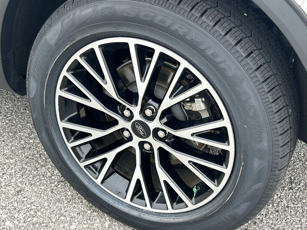 2024 Ford Escape Base
