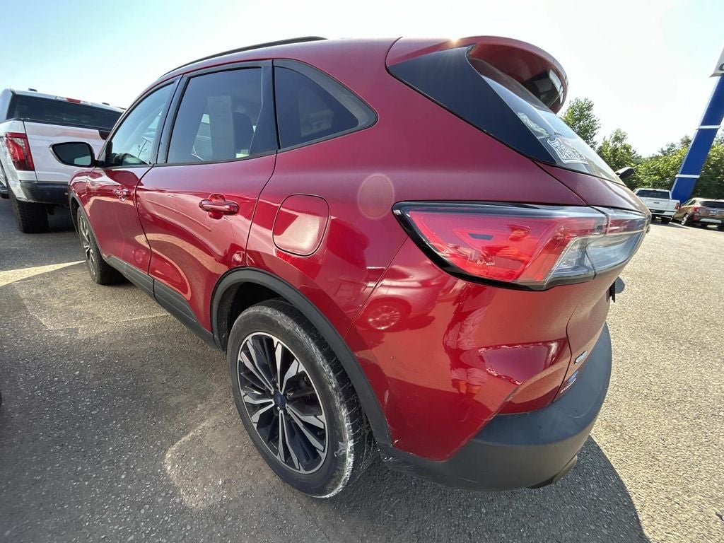 2021 Ford Escape SE