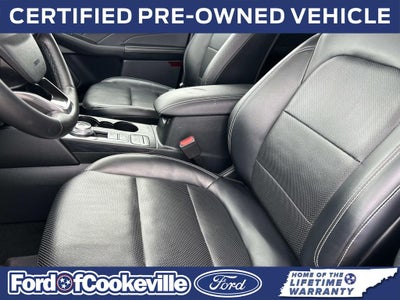 2022 Ford Escape Titanium