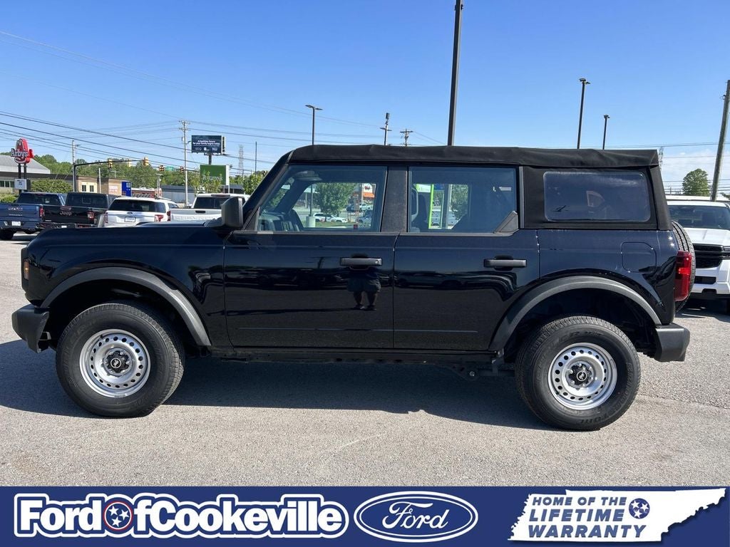 2023 Ford Bronco Base