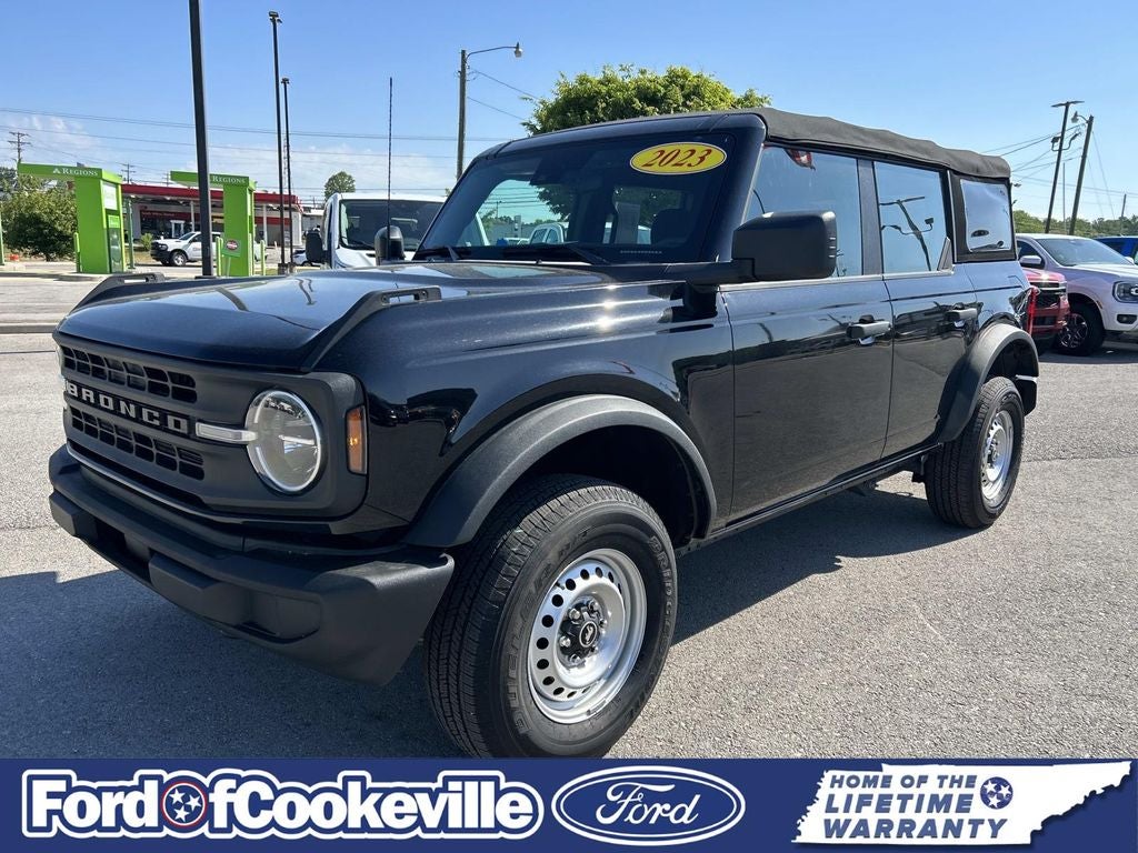 2023 Ford Bronco Base