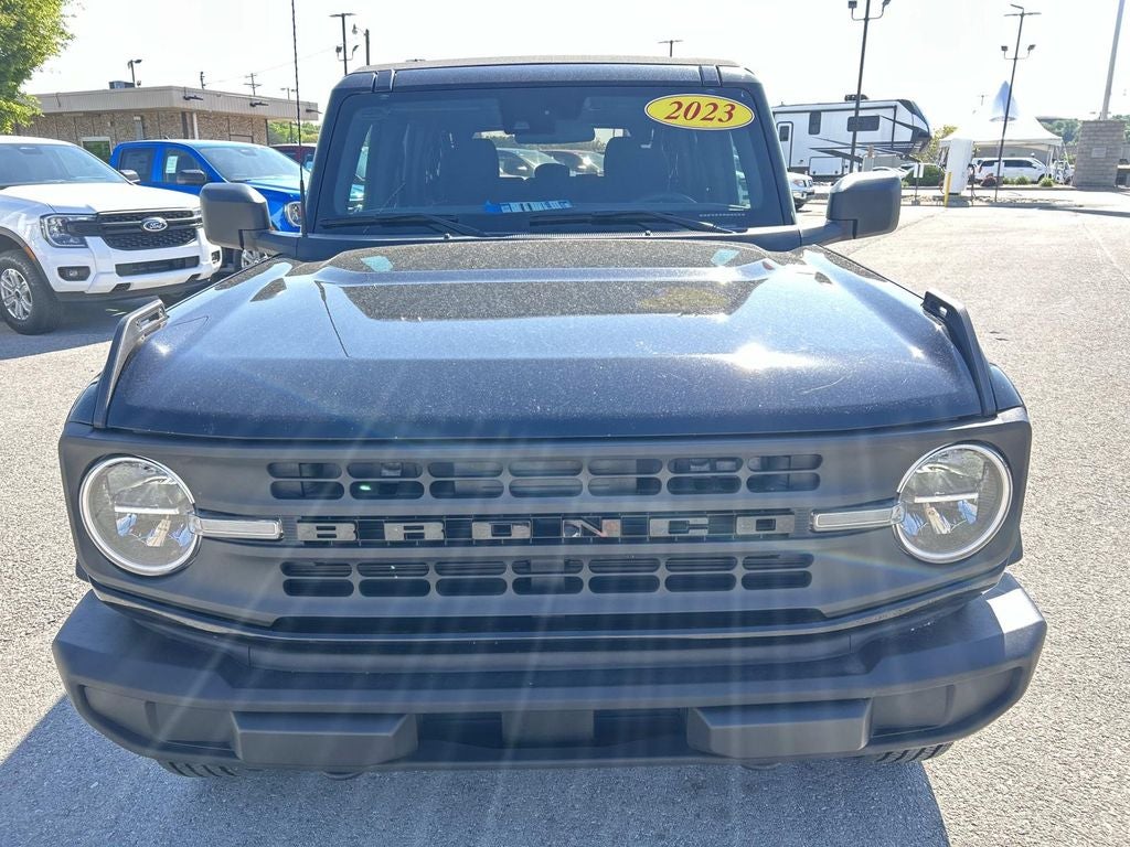 2023 Ford Bronco Base