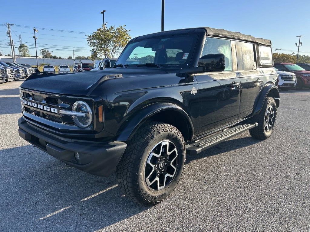 2023 Ford Bronco Outer Banks