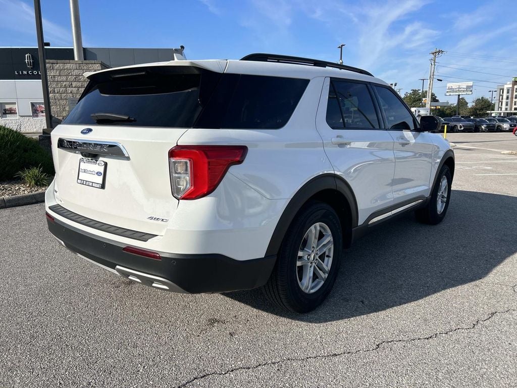 2024 Ford Explorer XLT