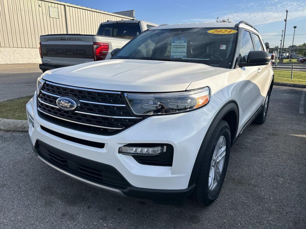 2024 Ford Explorer XLT