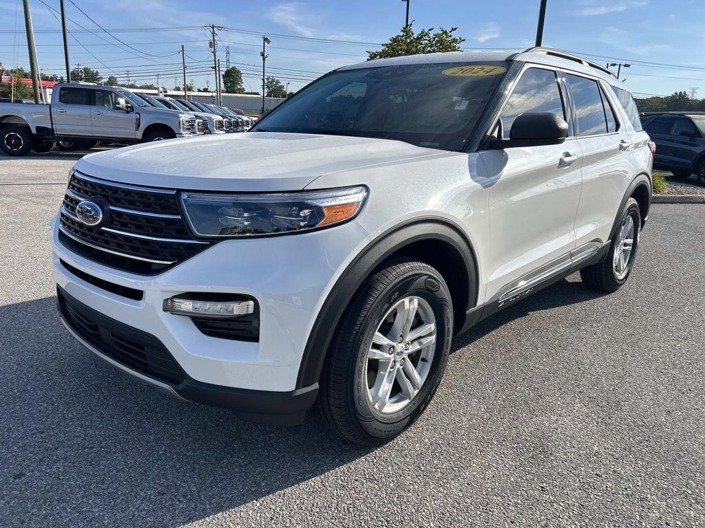 2024 Ford Explorer XLT