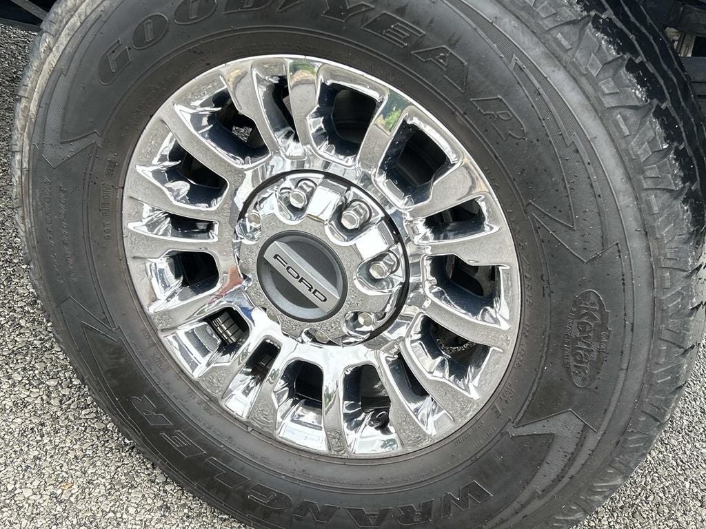 2022 Ford Super Duty F-250 Pickup XLT