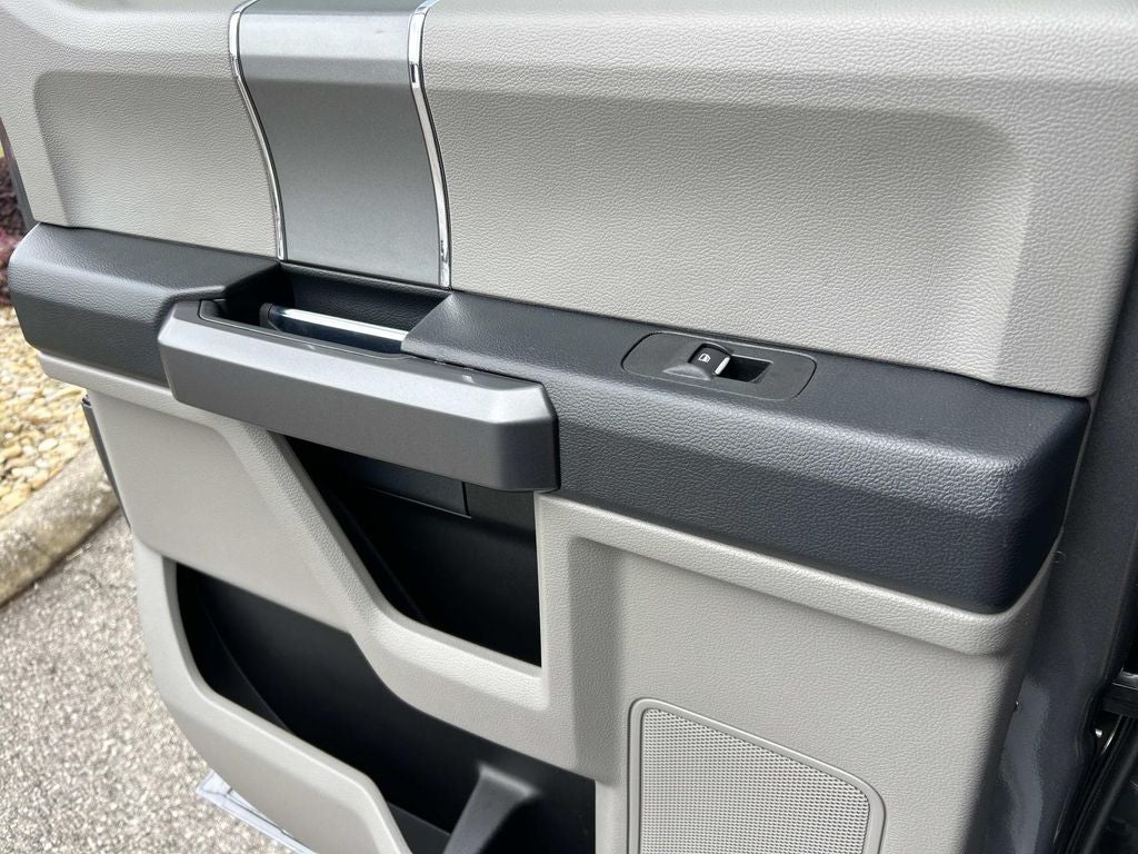 2022 Ford Super Duty F-250 Pickup XLT