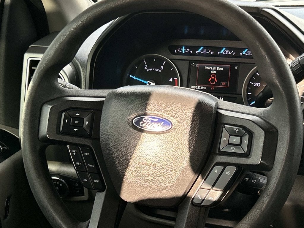 2022 Ford Super Duty F-250 Pickup XLT