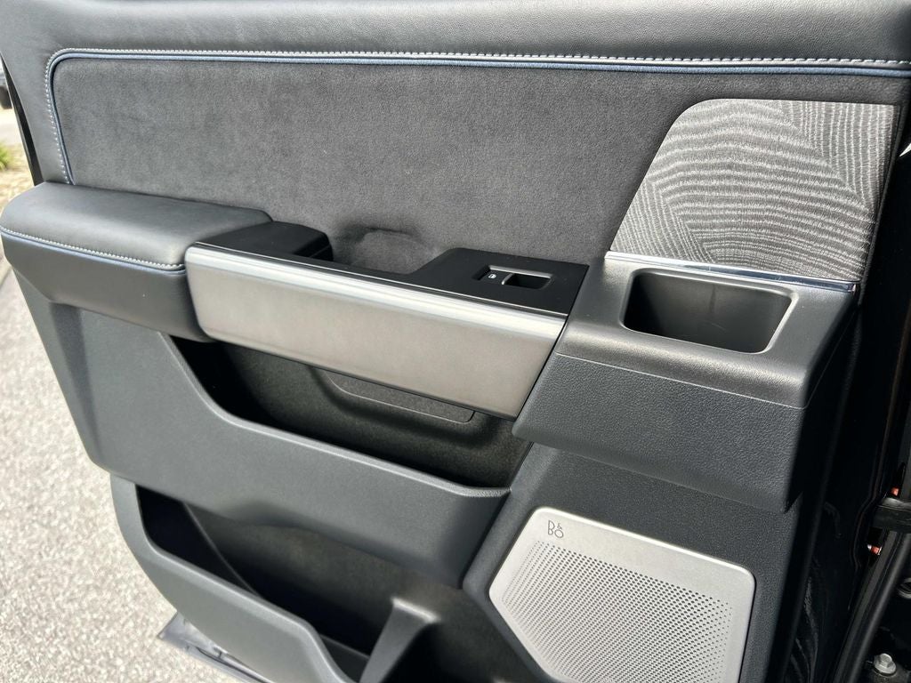 2025 Ford Super Duty F-250 Pickup Platinum