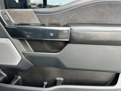 2025 Ford Super Duty F-250 Pickup Platinum