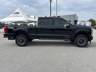 2025 Ford Super Duty F-250 Pickup Platinum