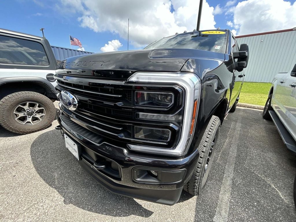2025 Ford Super Duty F-250 Pickup Platinum