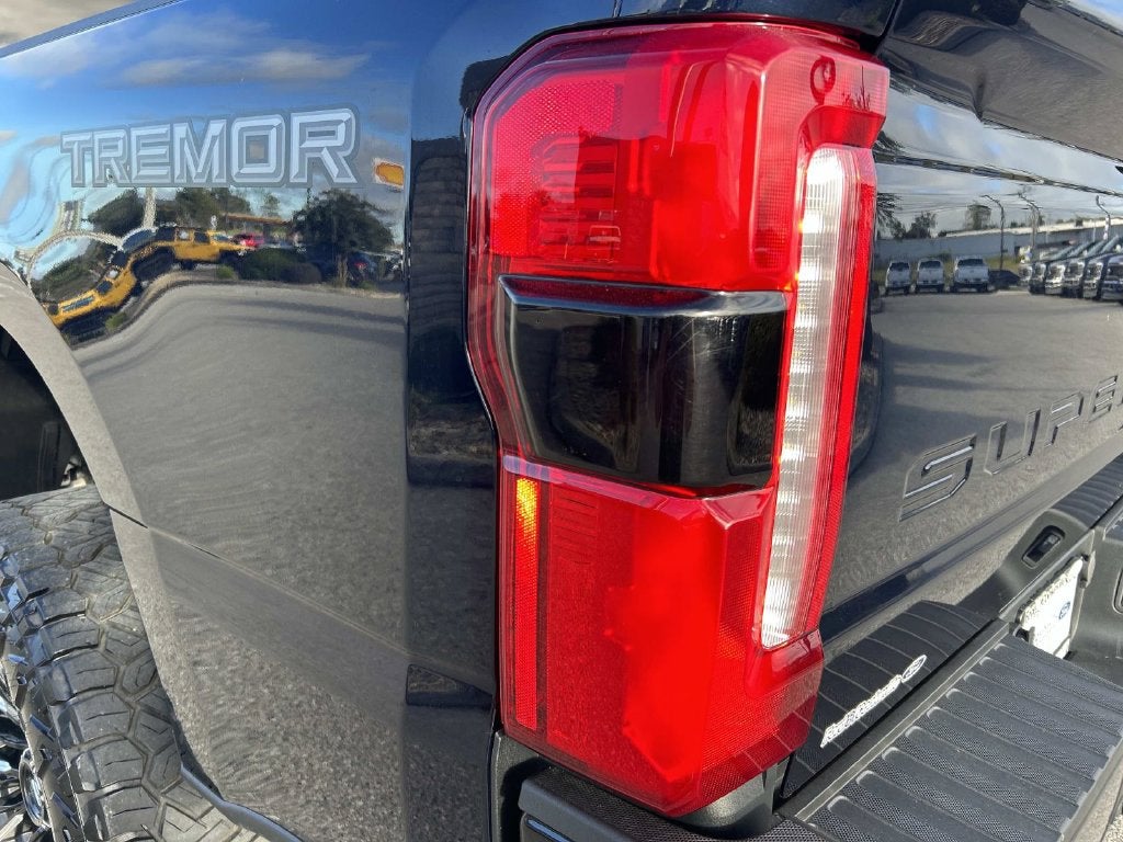2024 Ford Super Duty F-250 Pickup Lariat
