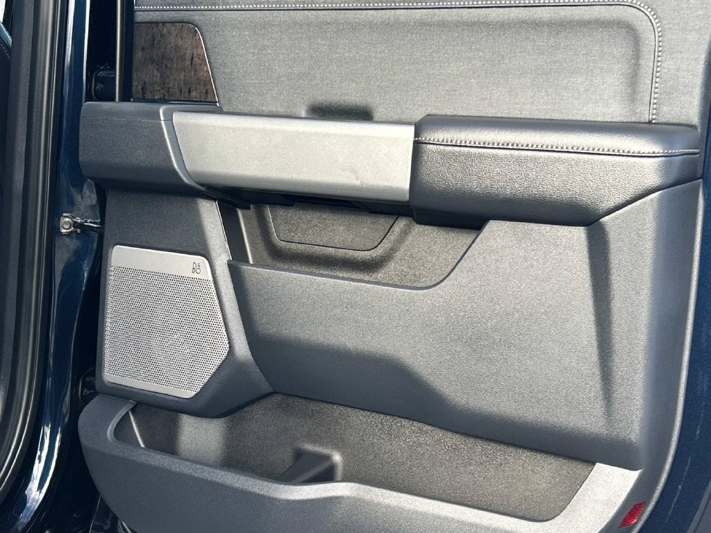 2024 Ford Super Duty F-250 Pickup Lariat