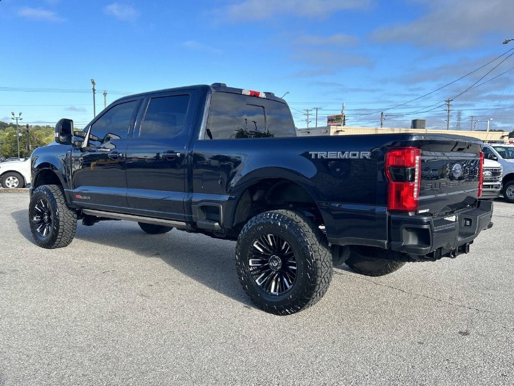 2024 Ford Super Duty F-250 Pickup Lariat