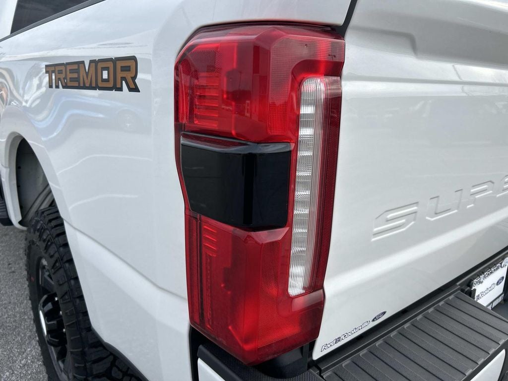 2024 Ford Super Duty F-250 Pickup Lariat