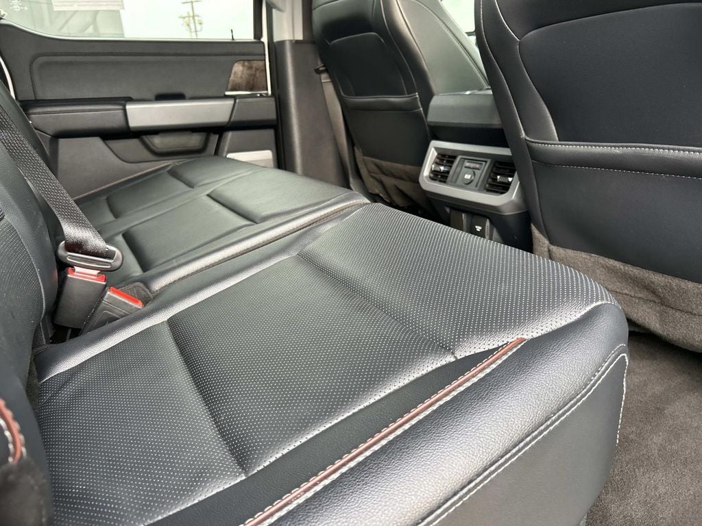 2024 Ford Super Duty F-250 Pickup Lariat