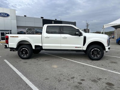 2024 Ford Super Duty F-250 Pickup Lariat