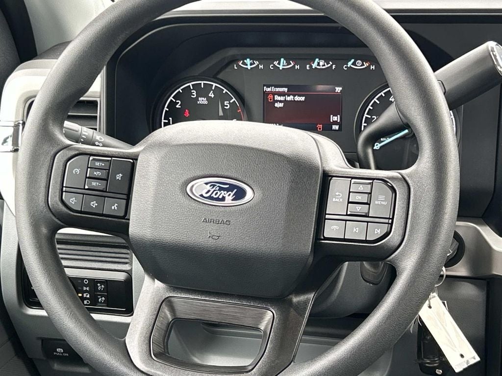 2025 Ford Super Duty F-250 Pickup XL