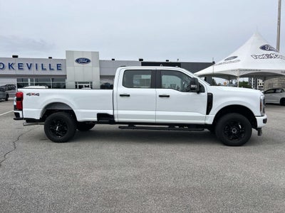 2025 Ford Super Duty F-250 Pickup XL