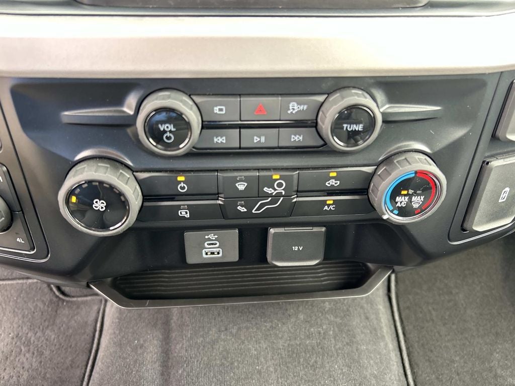 2025 Ford Super Duty F-250 Pickup XL