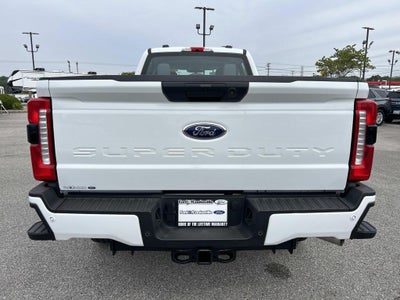 2025 Ford Super Duty F-250 Pickup XL