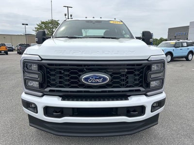2025 Ford Super Duty F-250 Pickup XL