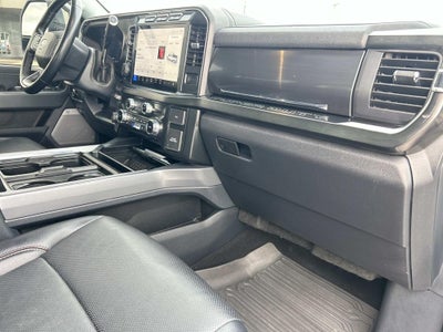 2024 Ford Super Duty F-250 Pickup Lariat